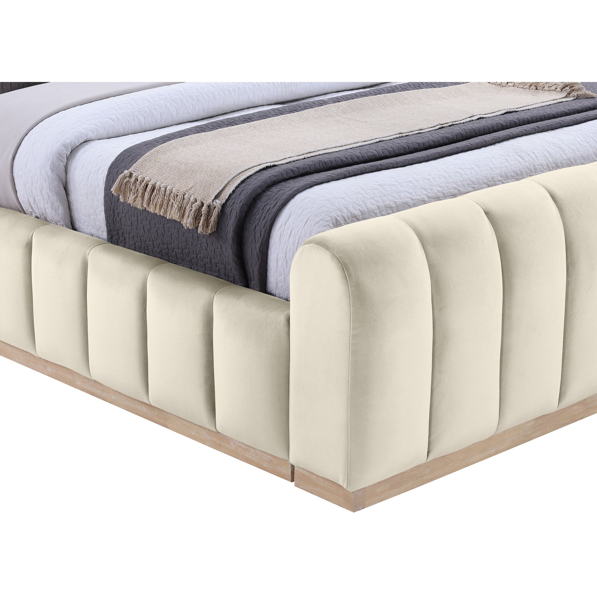 Amari Bed - Cream 5
