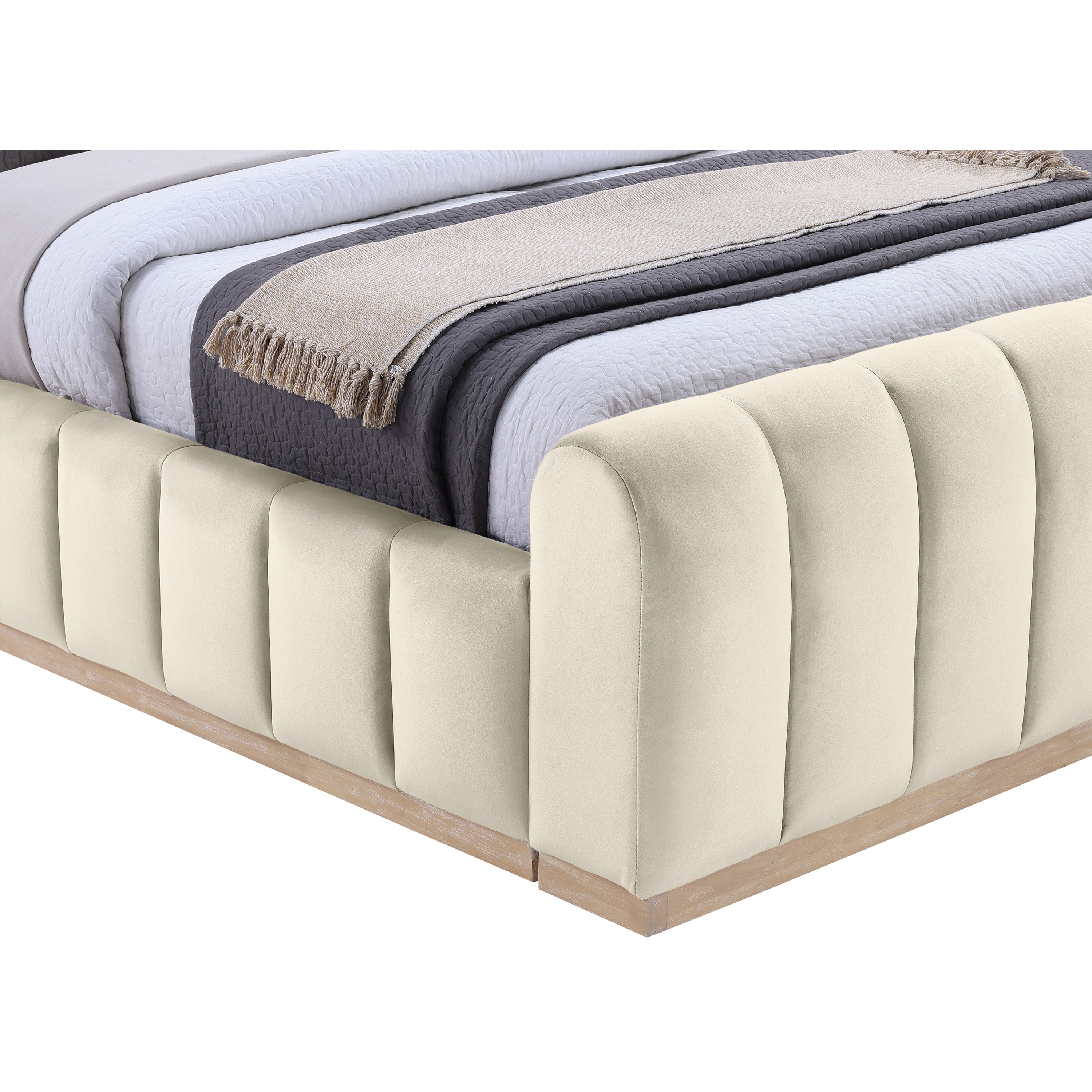 Amari Bed - Cream 5