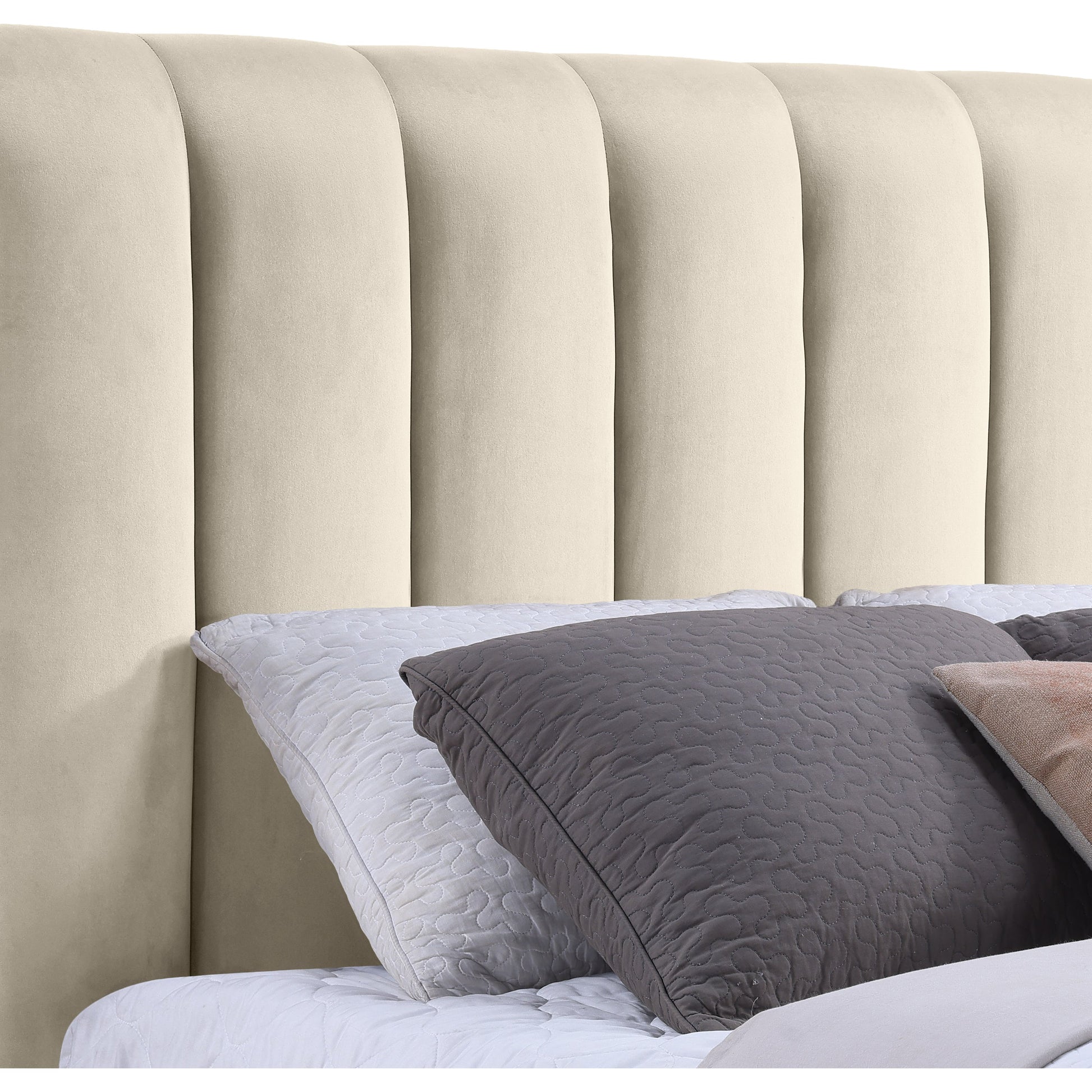 Amari Bed - Cream 6