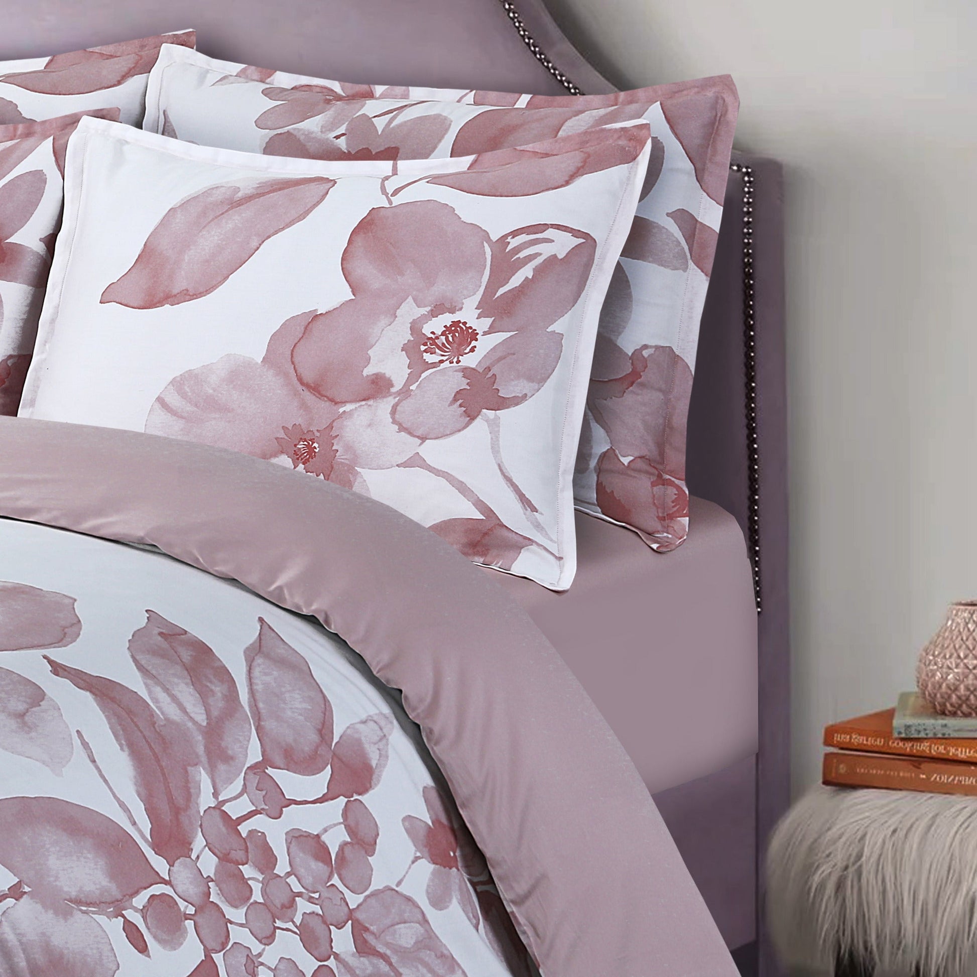 Brussels Beauty - Rose Bed Linen Set - Rose - 48" Twin