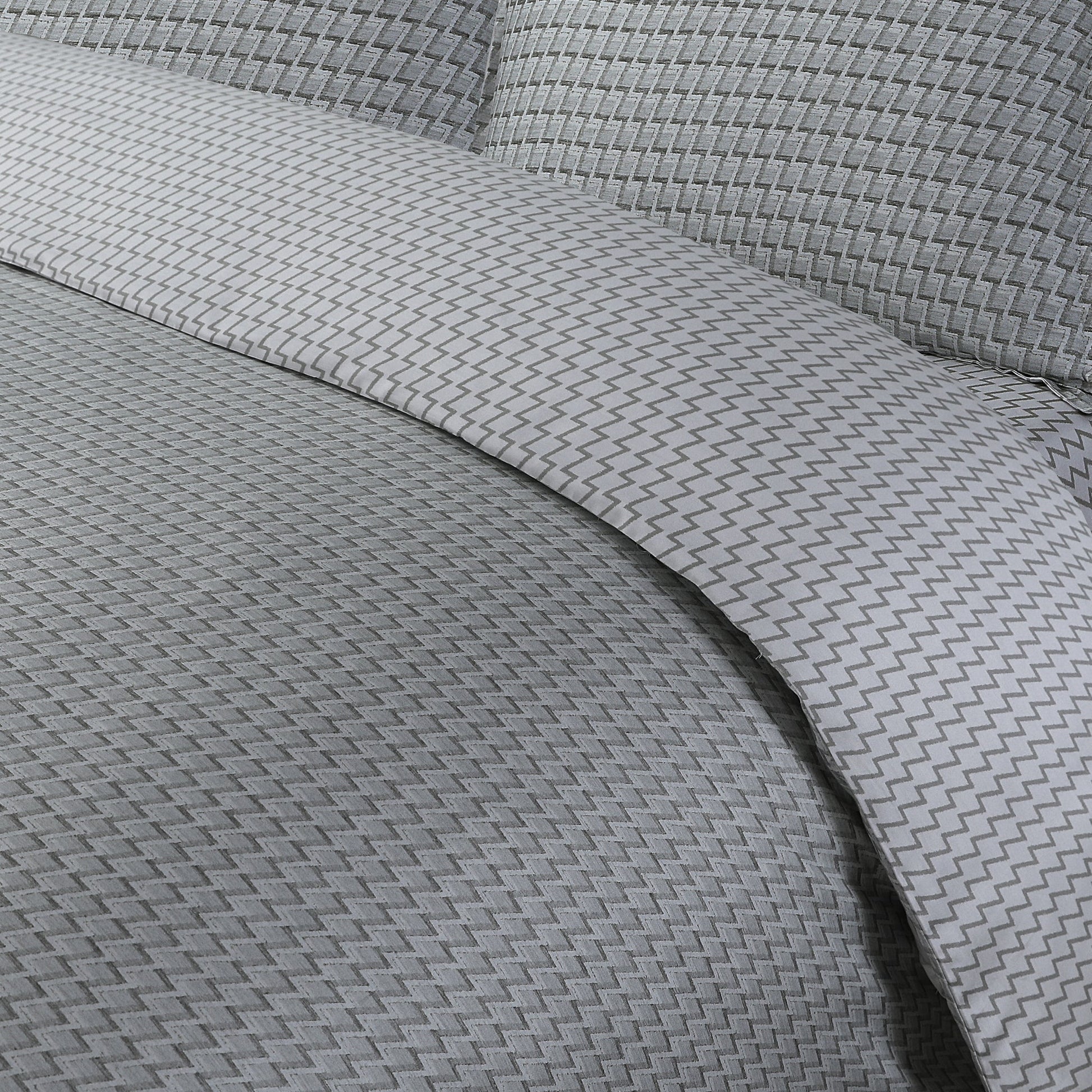Cambridge - Gray Bed Linen Set - Gray - Full
