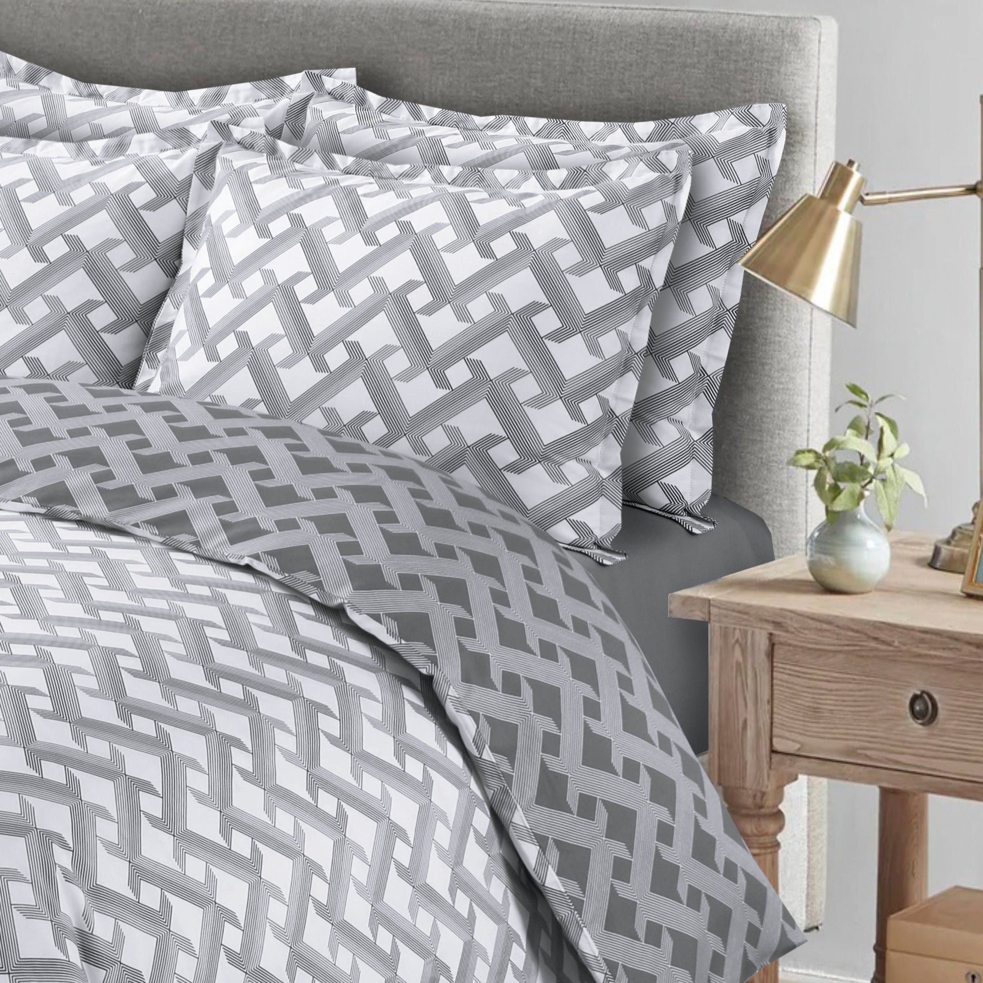 Diamond Braid Bed Linen Set - Gray / Dark Gray - 48" Twin