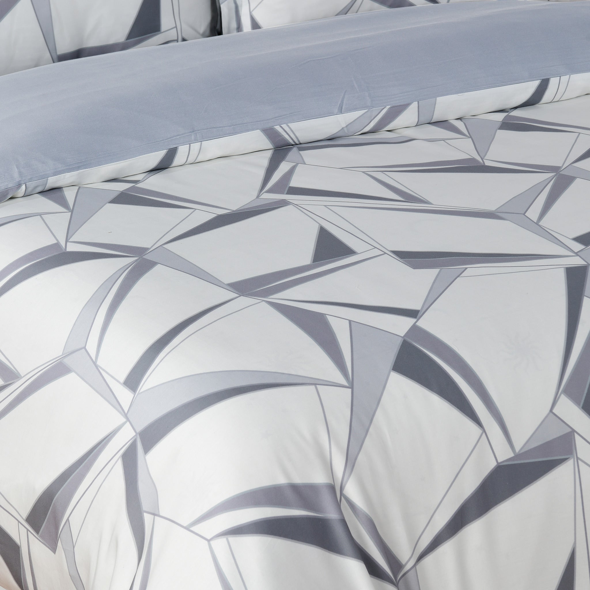Tokyo Comfort Bed Linen Set - Ash - Queen