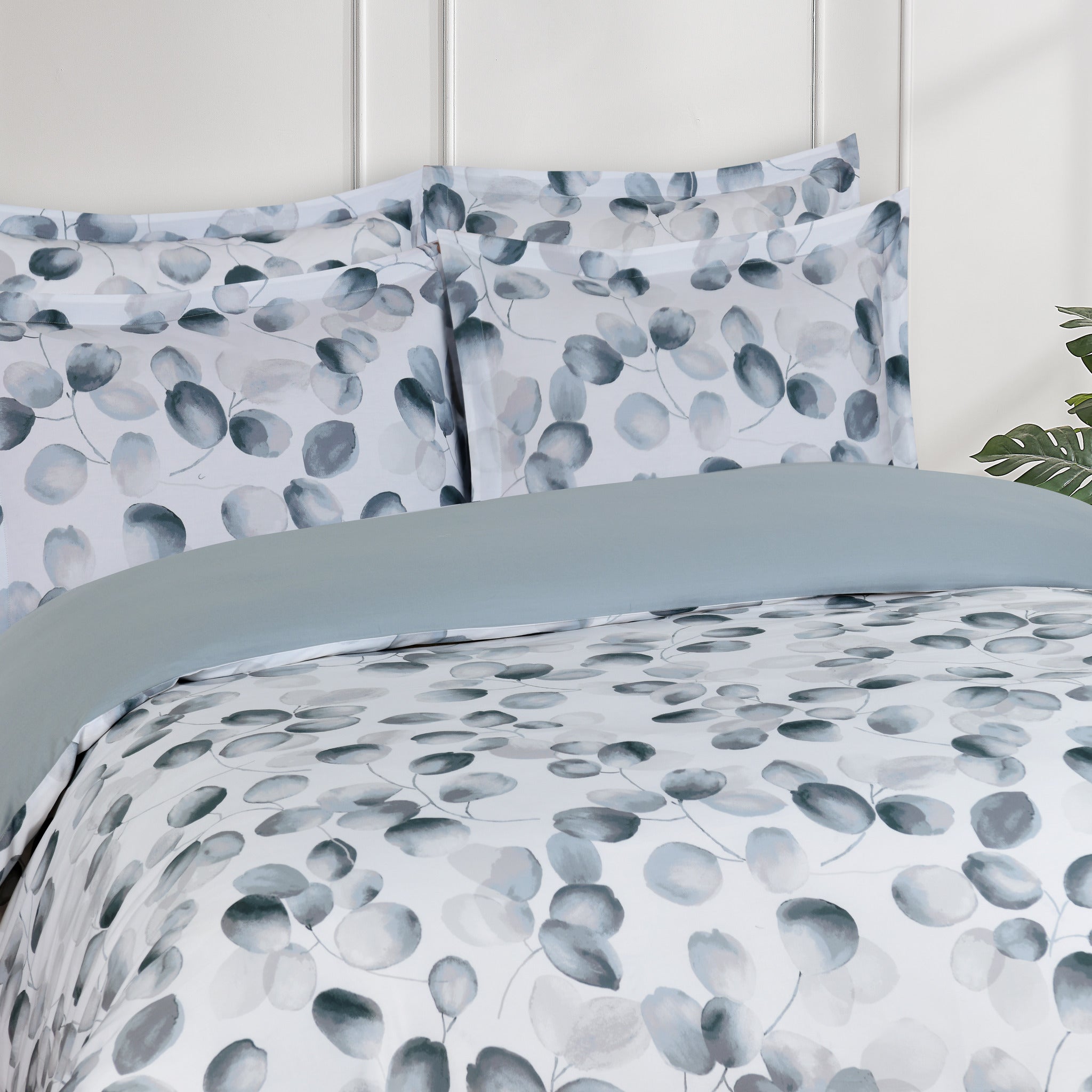 Mirage - Turquoise Bed Linen Set - Turquoise - 48" Full