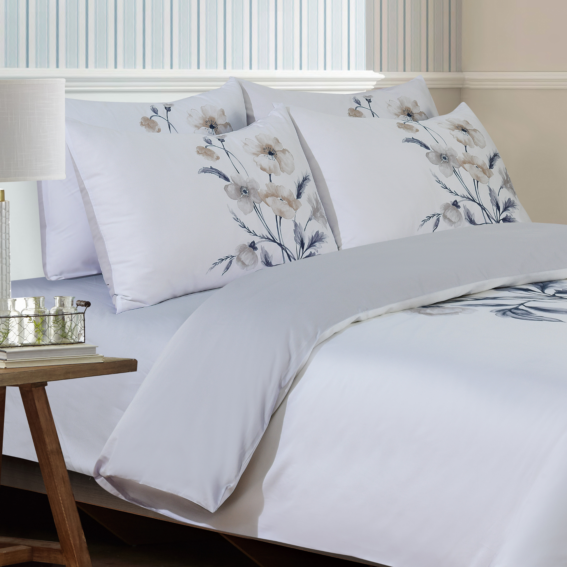 Kingswell Bloom - Blue Bed Linen Set - Blue - 48" Twin