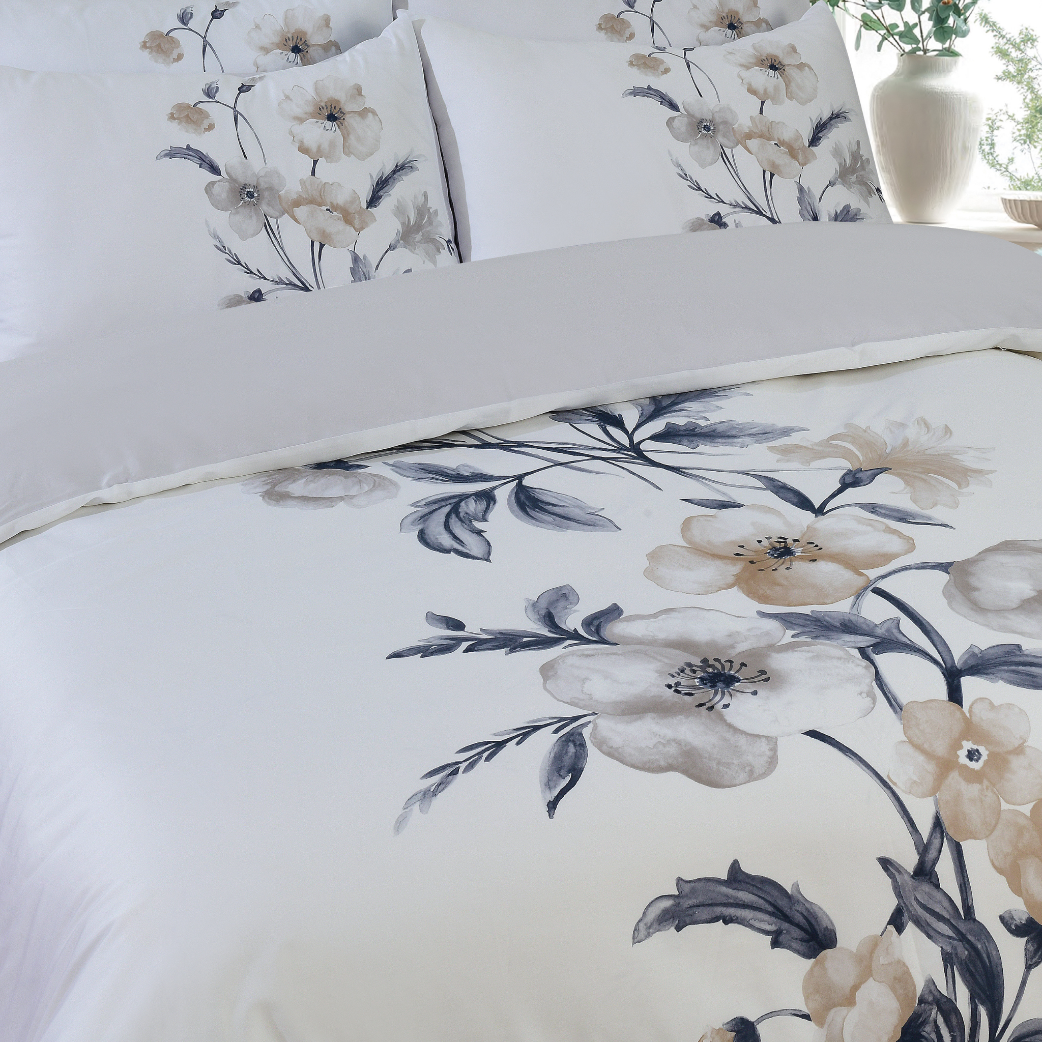 Kingswell Bloom - Blue Bed Linen Set - Blue - Full